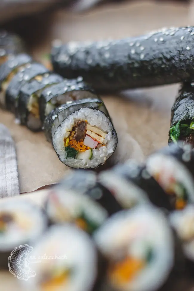 jak zrobić kokardkę na pałeczkach do sushi - Jak zrobić dużą kokardę ze wstążki